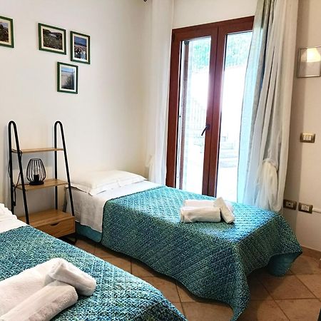 Giarranas House - Apartment With Coutyard Villacidro Εξωτερικό φωτογραφία