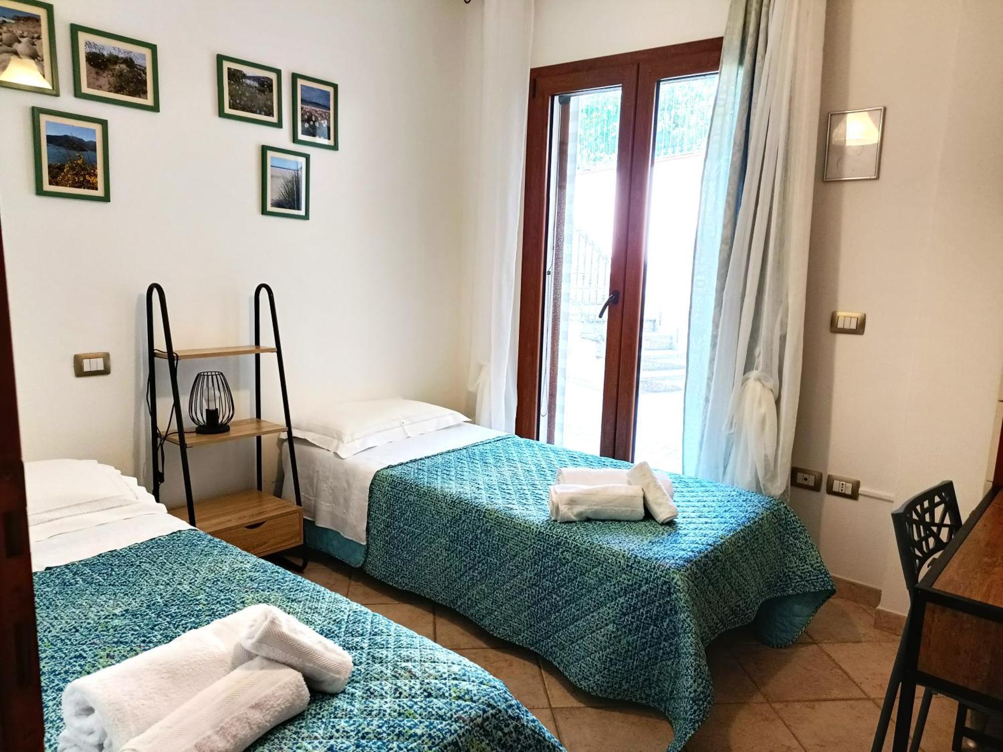 Giarranas House - Apartment With Coutyard Villacidro Εξωτερικό φωτογραφία